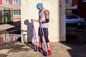 鹰角做出最好的国产版《双人成行》？